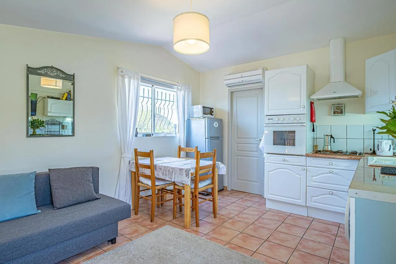 Holiday home La Roubine, Velleron Villa France