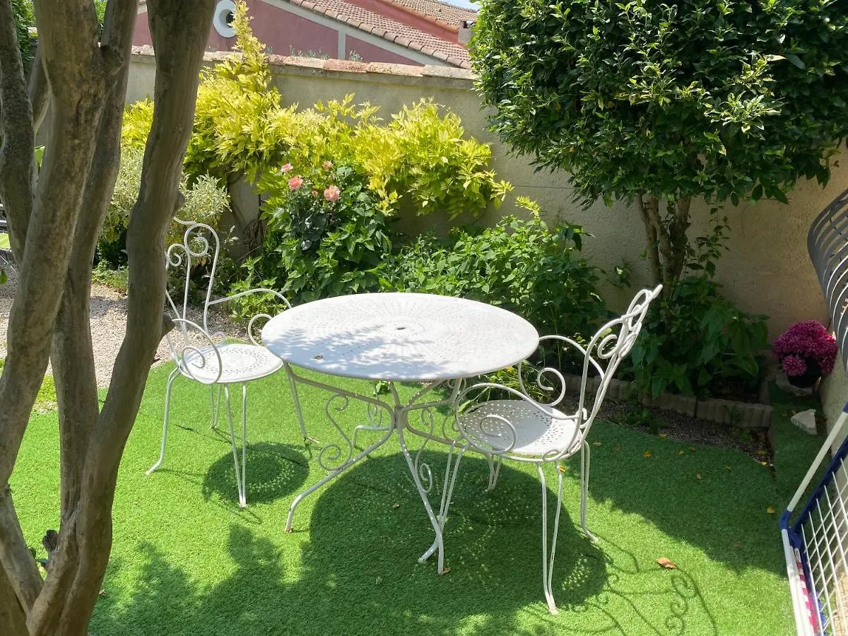 La Roubine, Velleron Villa Holiday home